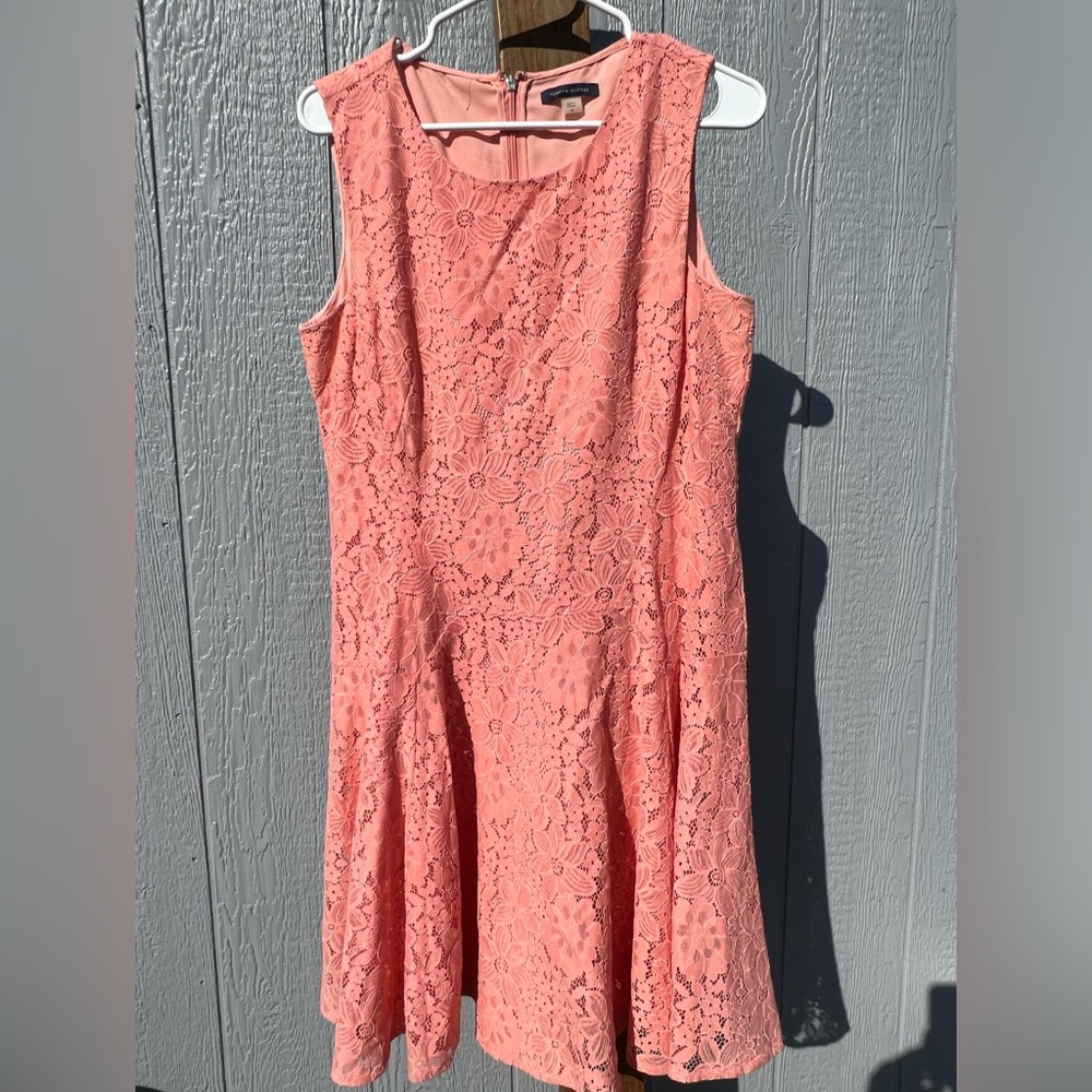 Tommy Hilfiger lace dress‎
